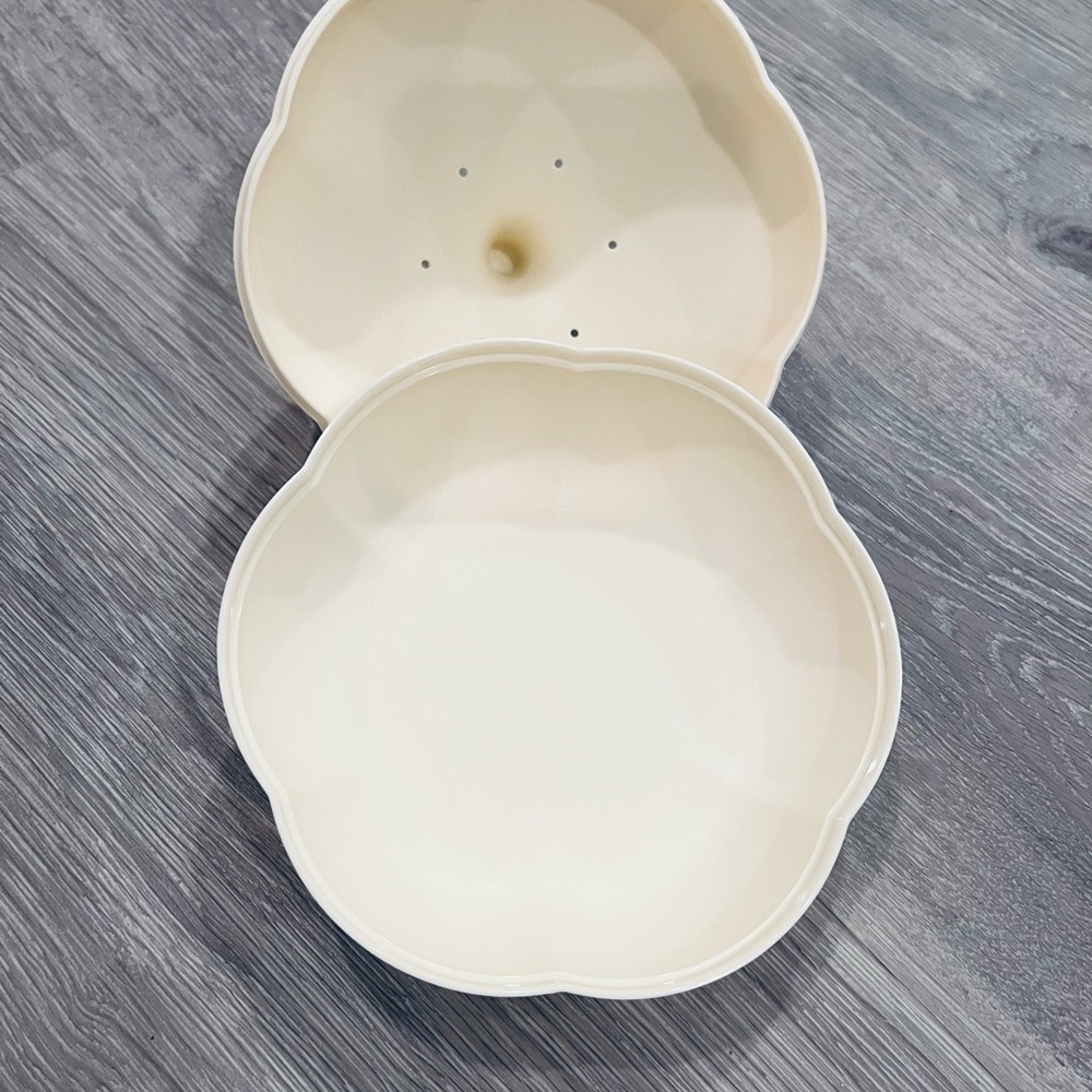 🧄 Tupperware Garlic Keeper 🧄 - Picture 4 of 7